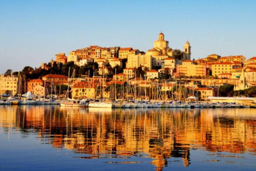 Brezza Di Mare Imperia Exterior foto