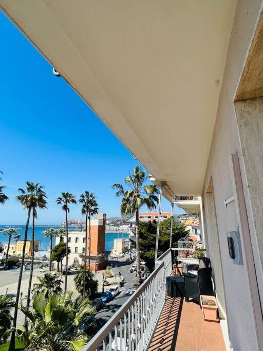 Brezza Di Mare Imperia Exterior foto