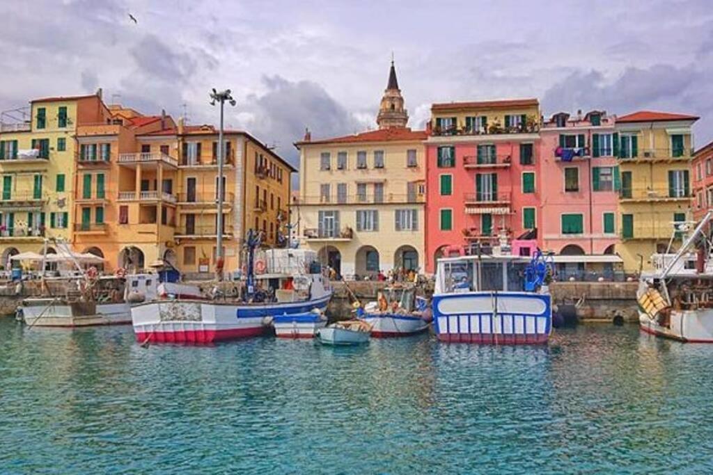 Brezza Di Mare Imperia Exterior foto
